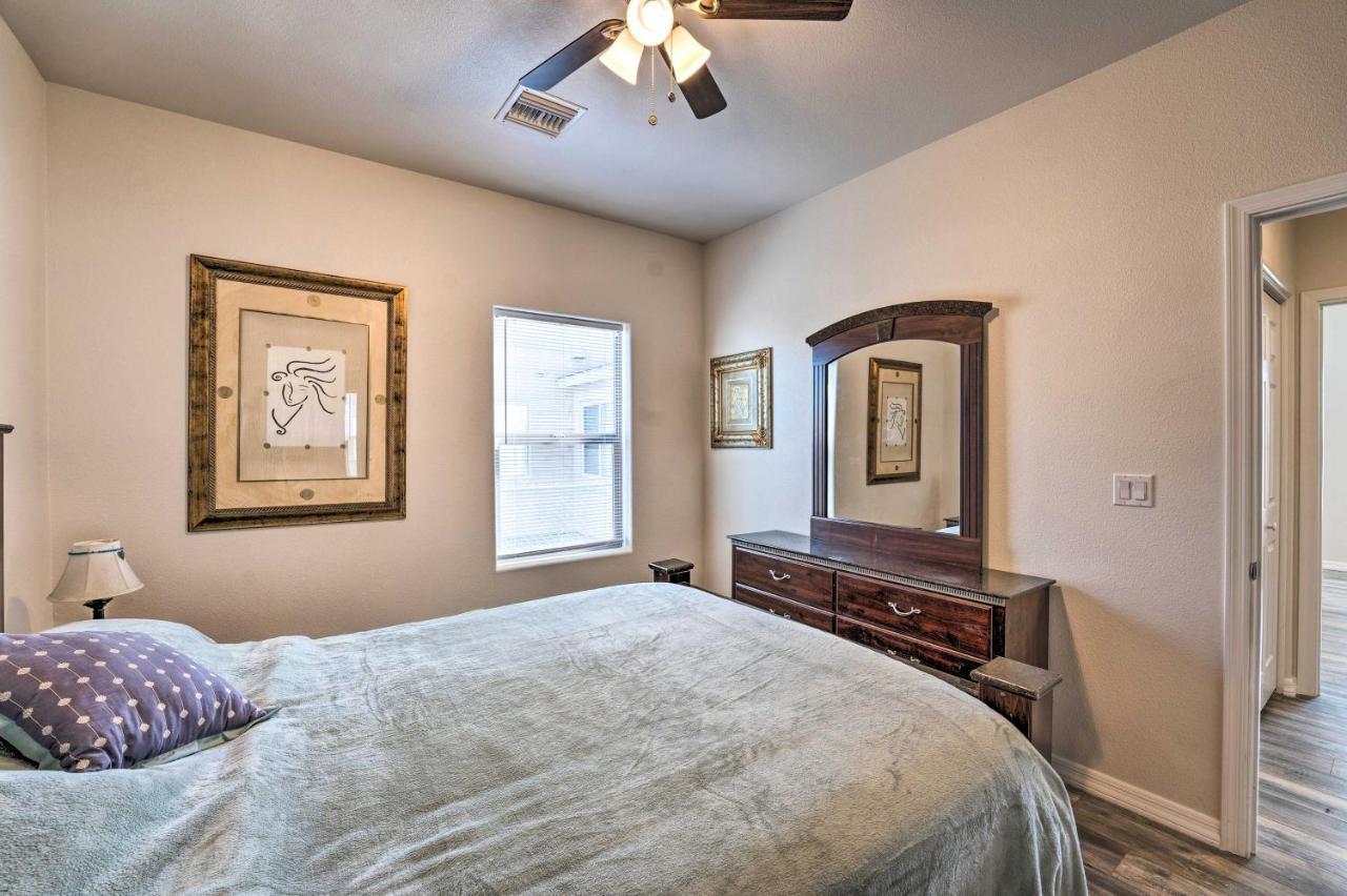 Pet-Friendly Retreat - 1 Block To Colorado River! Bullhead City Extérieur photo