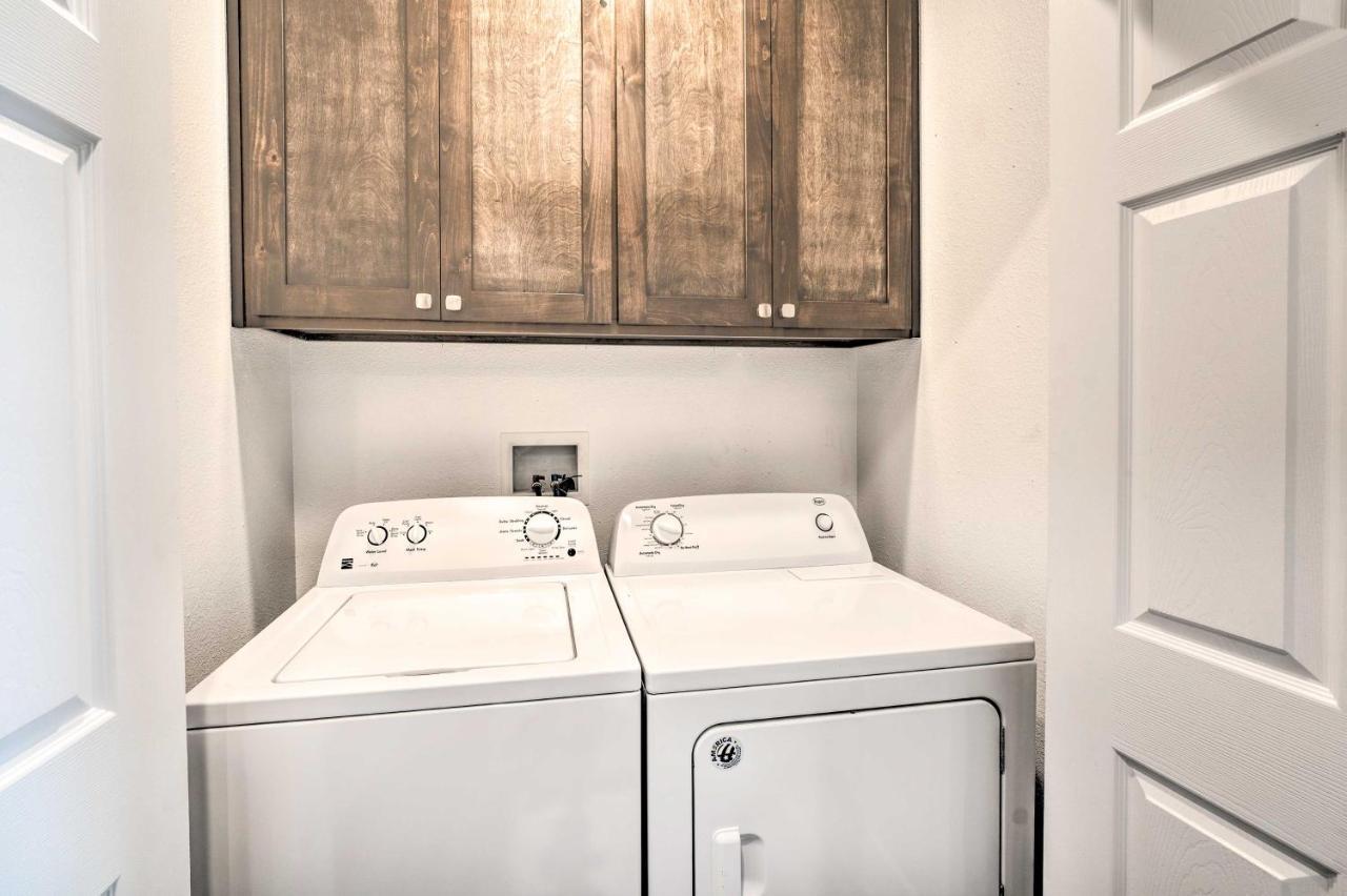 Pet-Friendly Retreat - 1 Block To Colorado River! Bullhead City Extérieur photo